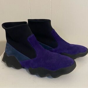 Camper DUB Black, Purple, and Navy Women’s Ankle Boots / Sneakers- size 8